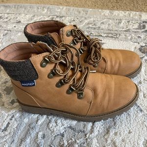 GUC Boys tan boot